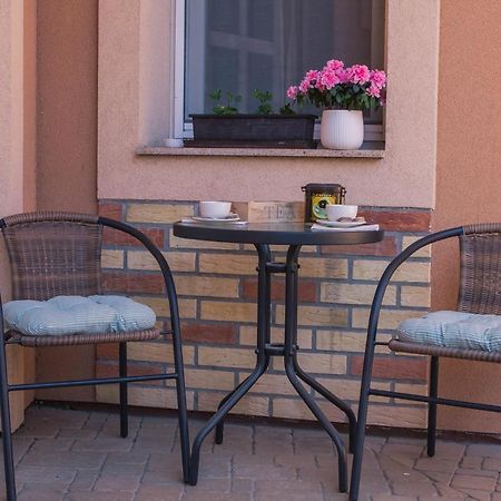 Teubel apartman 1. Székesfehérvár Exterior foto
