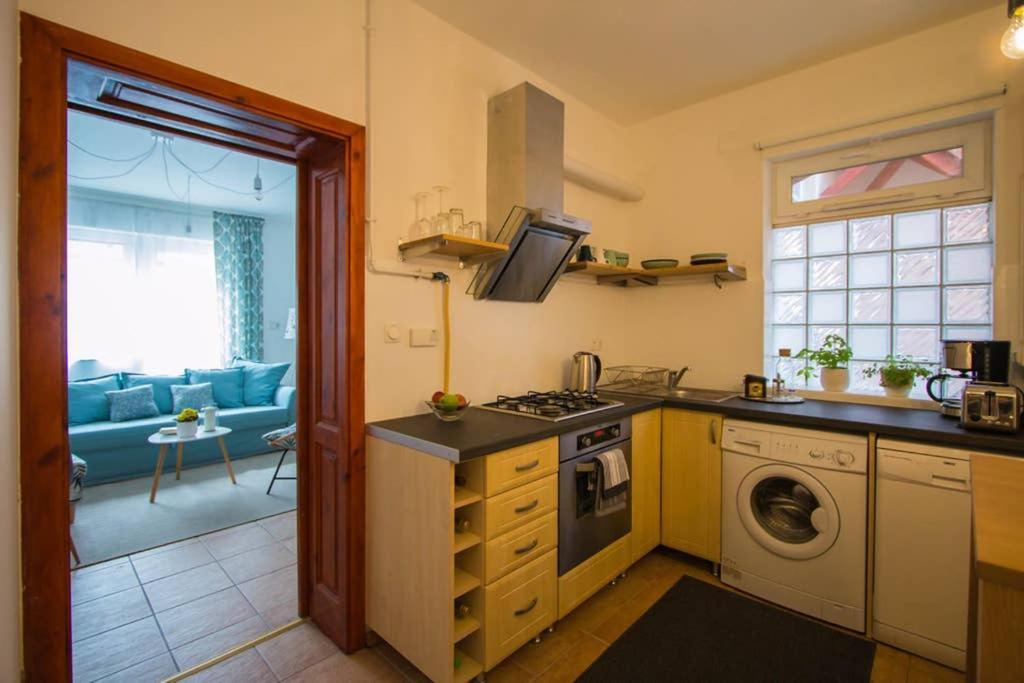 Teubel apartman 1. Székesfehérvár Exterior foto