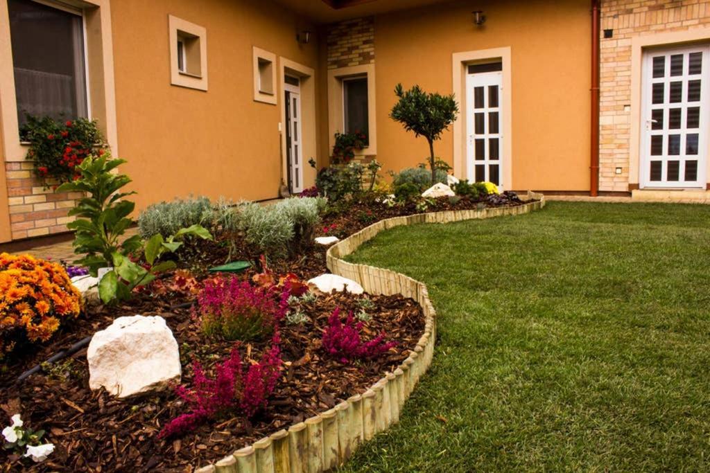 Teubel apartman 1. Székesfehérvár Exterior foto